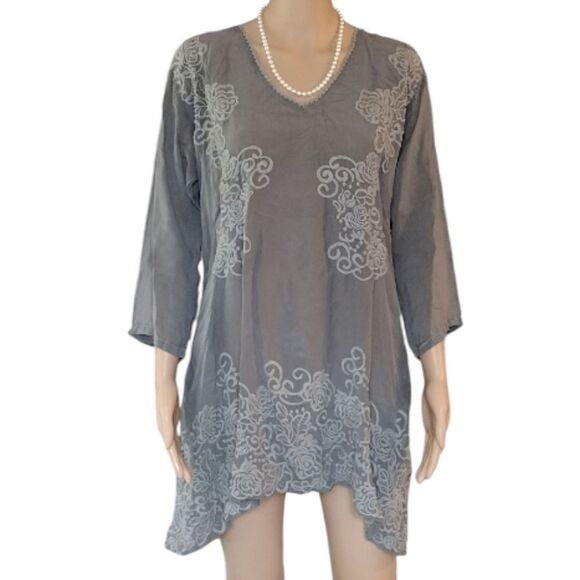 Johnny Was Women's Size Small Embroidered Olive Green Cupra Rayon Tunic Top - Picture 1 of 13